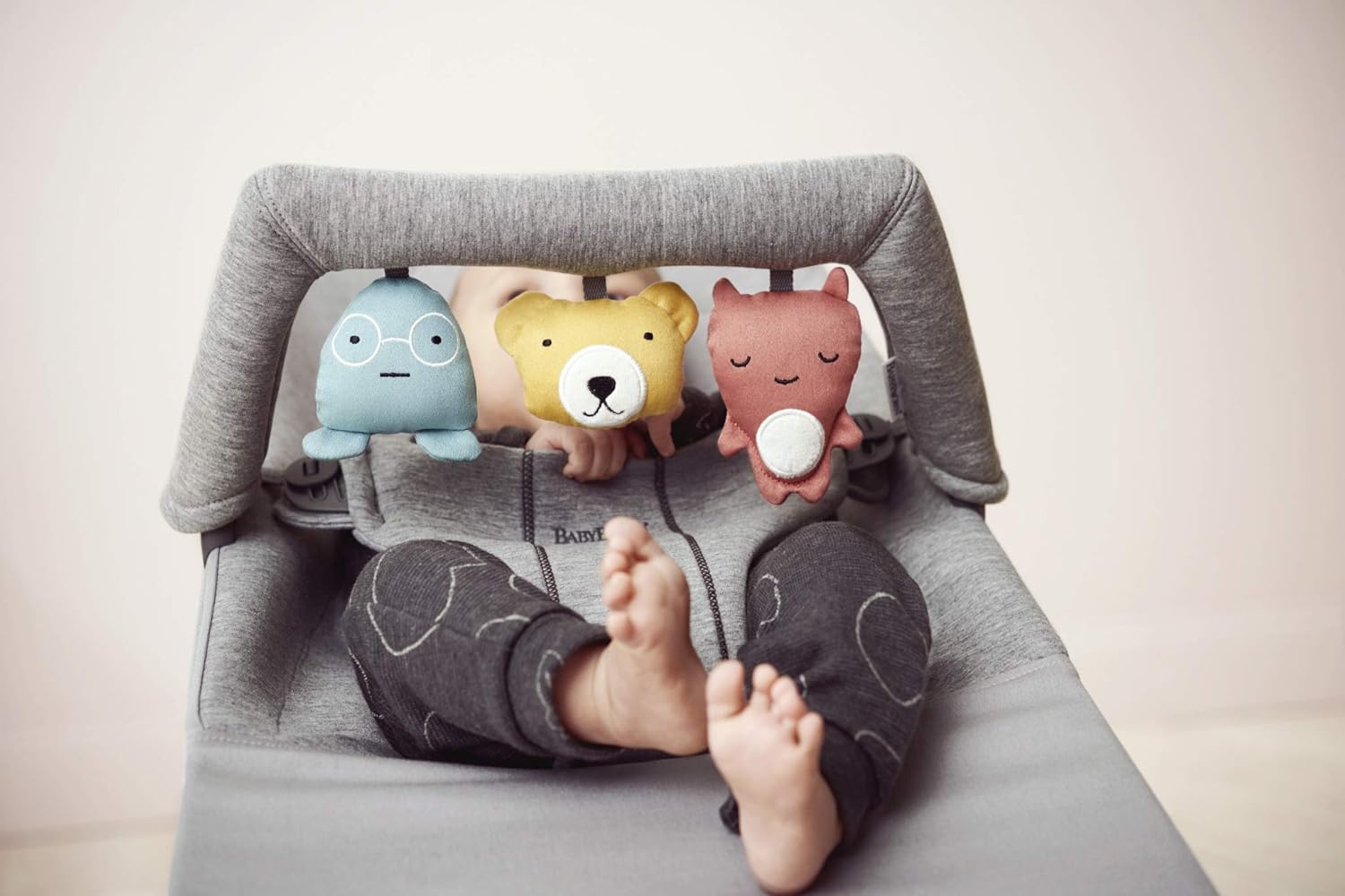 BabyBjörn Juguete para Hamaca Amiguitos juguetones (Amiguitos juguetones) - vista 3