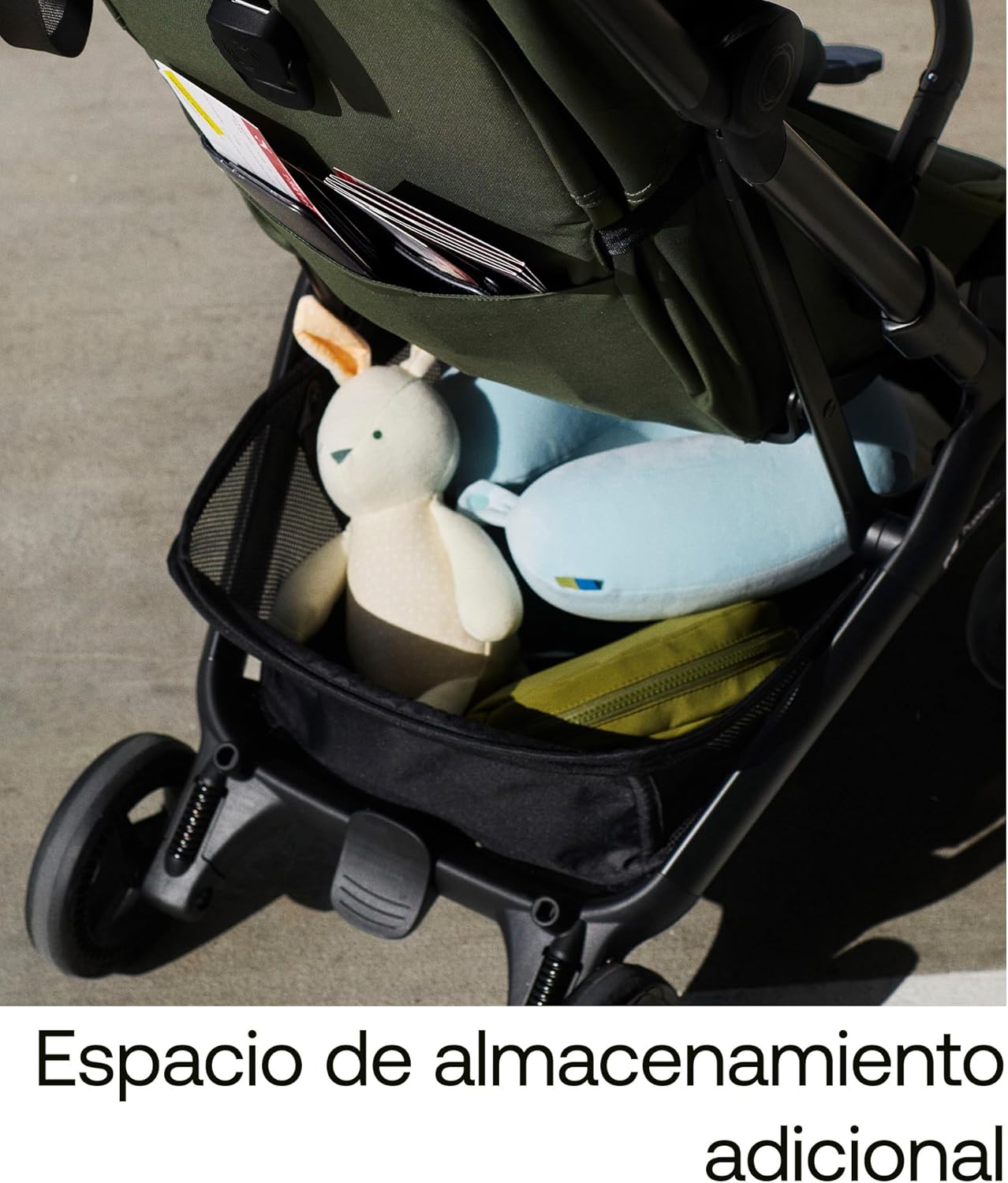 Bugaboo Butterfly 2 Silla de paseo de viaje, Tamaño Cabina de avión, Sillita Ligera Portátil y Plegable a una Mano, con Asien