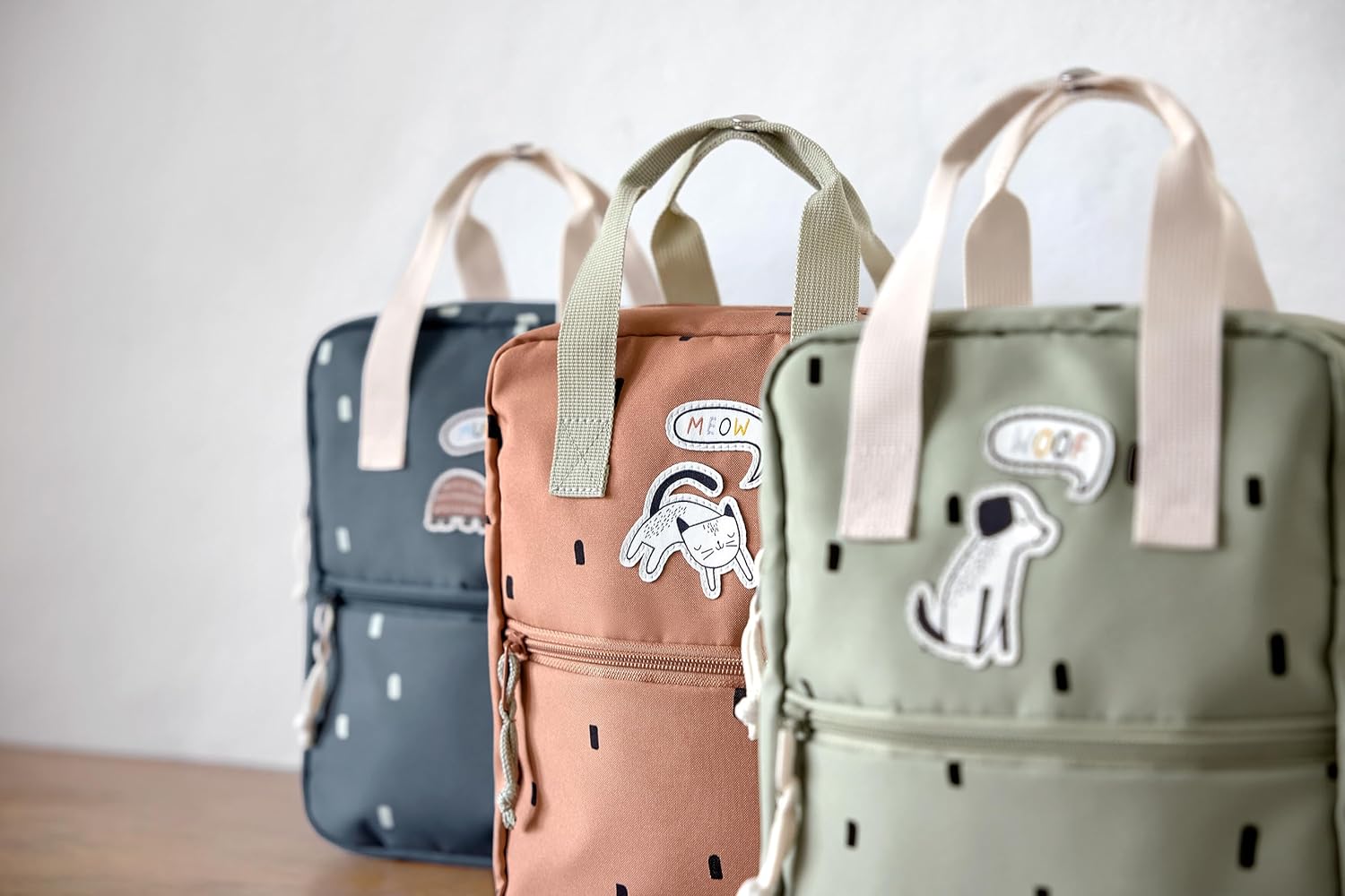 LÄSSIG Mochila Infantil con Correa para el Pecho Mochila para guardería 28 cm, 5,5 litros, 3 años/Mini Square Backpack - cara
