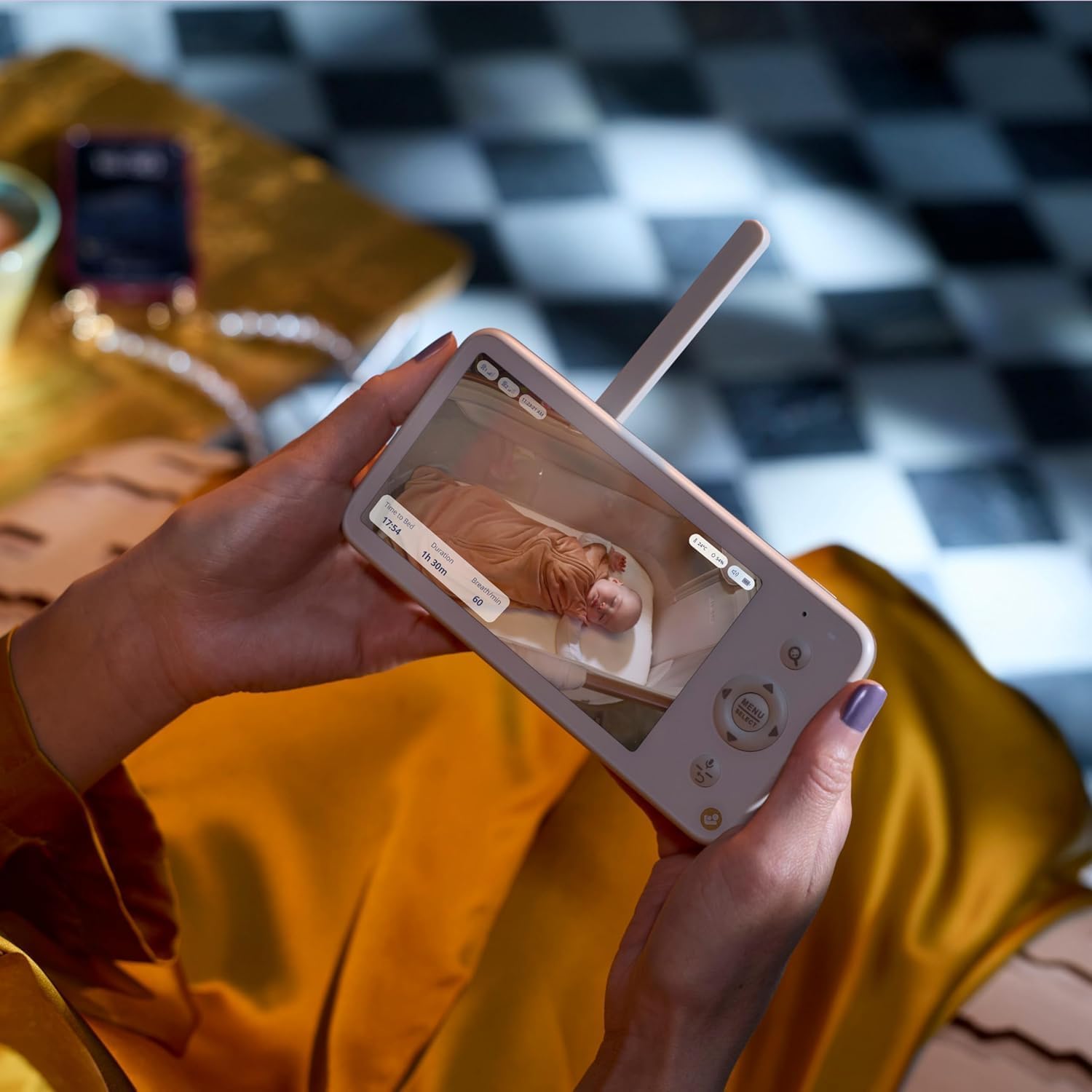 Maxi-Cosi See2 Plus, Cámara vigilancia bebe con visión nocturna, Conexión con app, CryAssist, Vídeo UltraHD (2K), `Pantalla 5