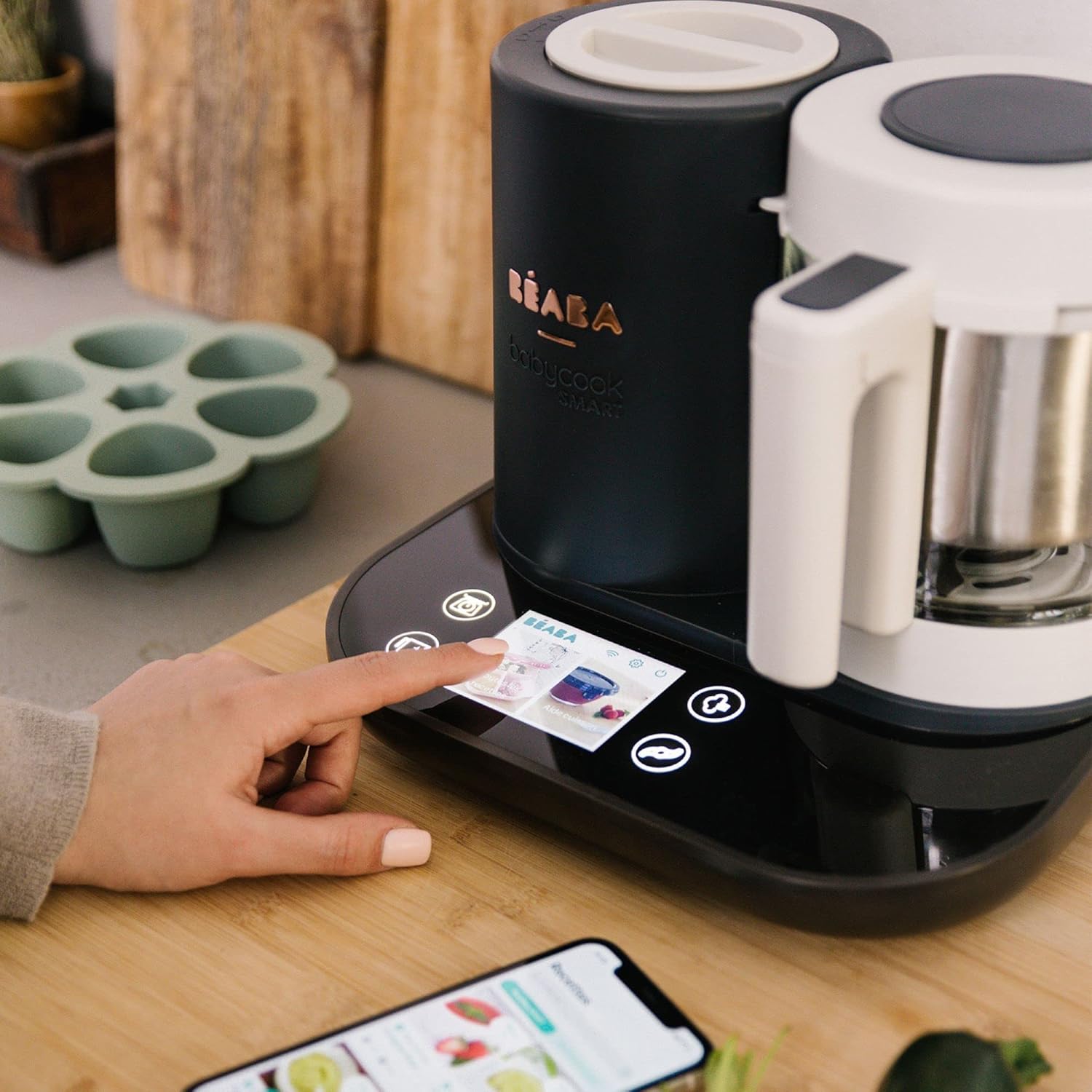 BÉABA Babycook Smart, Robot de Cocina Conectado Bebé, Báscula Integrada, Materiales Sanos, Gran capacidad 2.25L, Cocción Suav